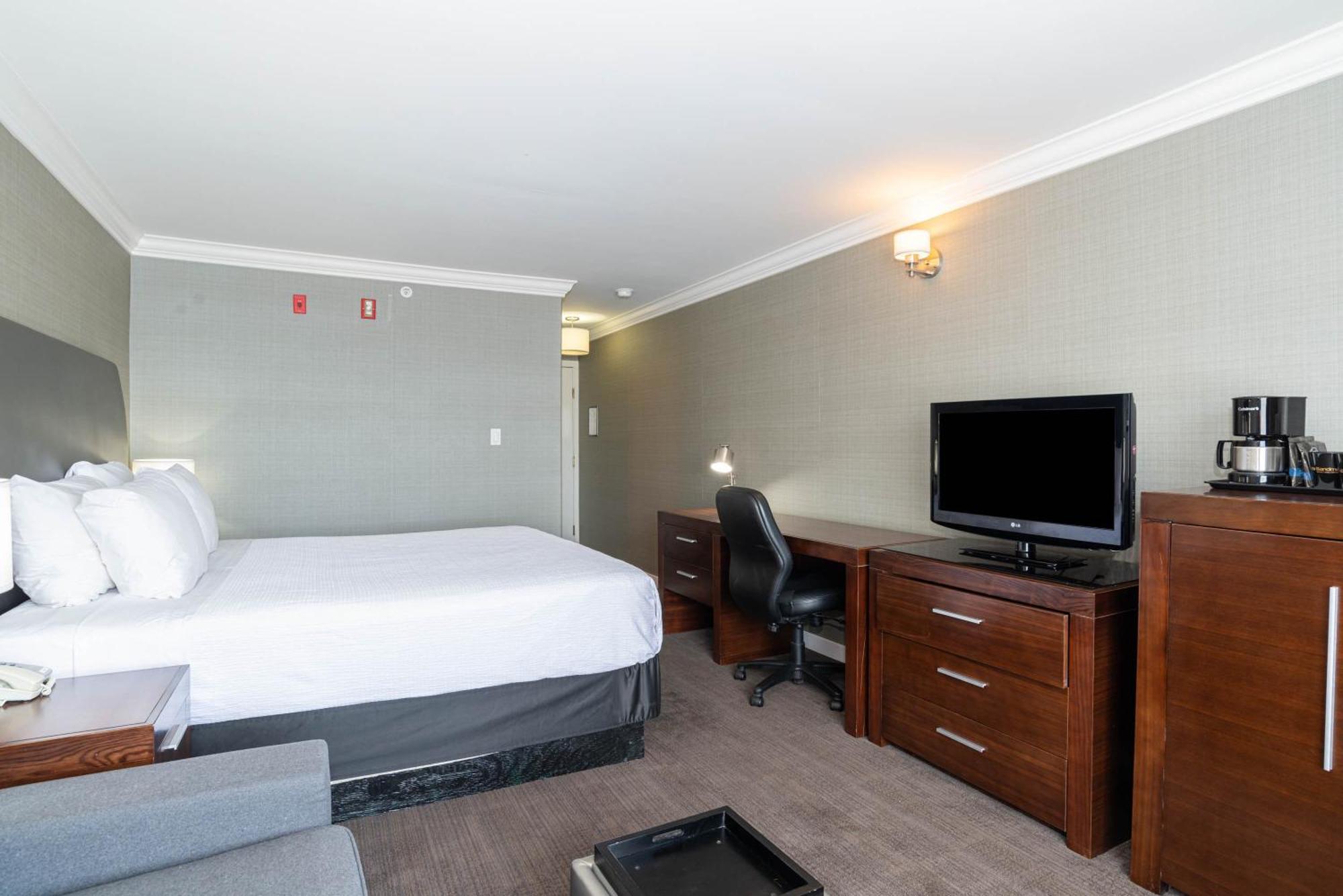 Sandman Hotel Red Deer Exteriér fotografie
